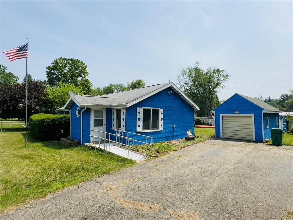 Howard Twp, MI 49120,1225 Huntly Road
