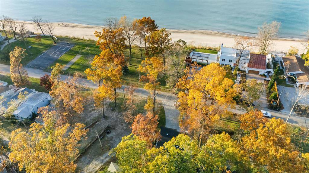 New Buffalo Twp, MI 49117,11160 Marquette Drive
