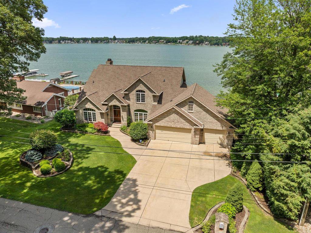 Ontwa Twp, MI 49112,23276 S Shore Drive