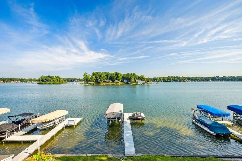 Silver Creek Twp, MI 49047,31326 Curran Beach Road