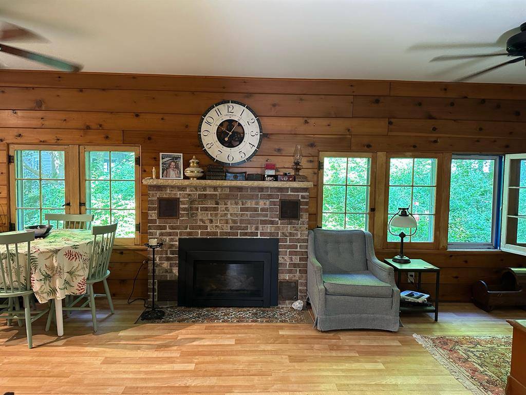 Casco Twp, MI 49090,982 Charles Street