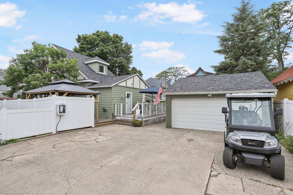 South Haven, MI 49090,60 Walk B