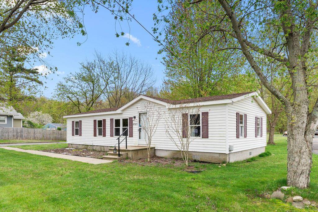 Chikaming Twp, MI 49128,8760 W East Road