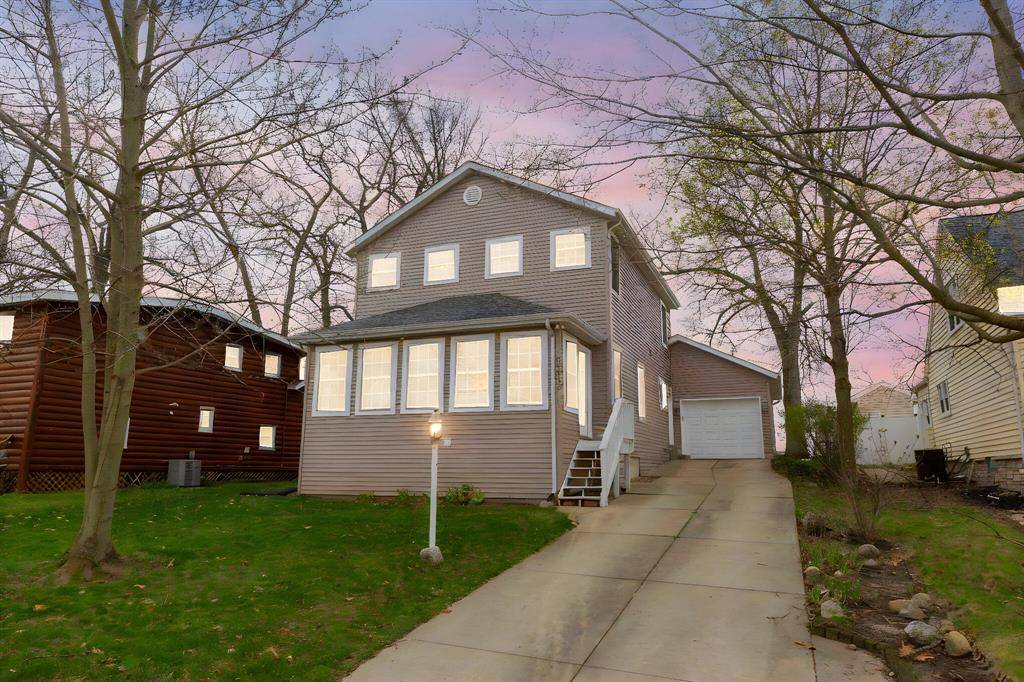 Ontwa Twp, MI 49112,23671 S Shore Drive