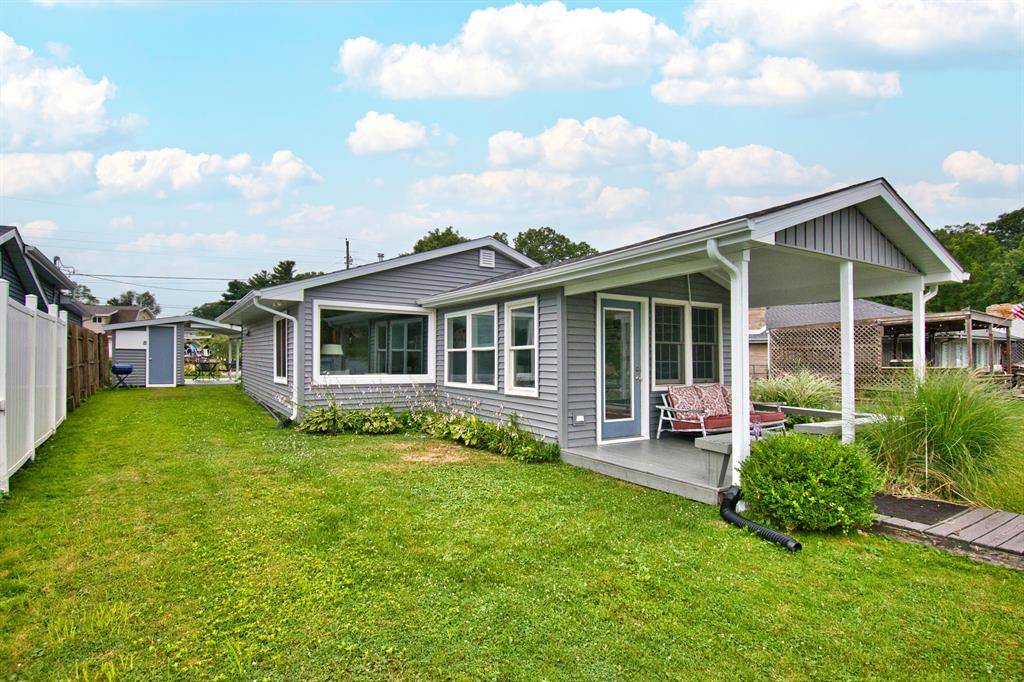 Ontwa Twp, MI 49112,70041 Beach Drive