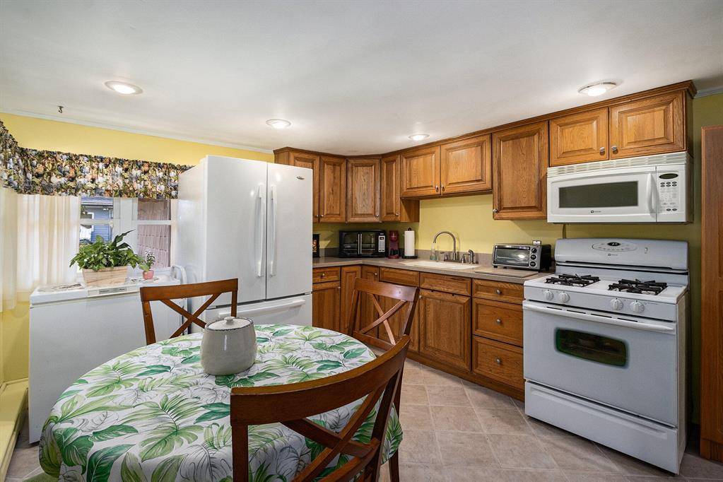 Paw Paw Twp, MI 49079,51765 Easy Street