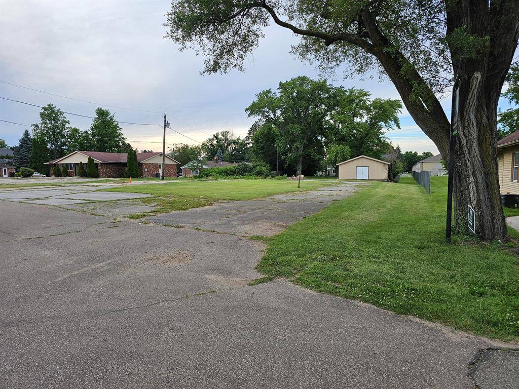 Berrien Springs Vlg, MI 49103,644 St Joseph Avenue