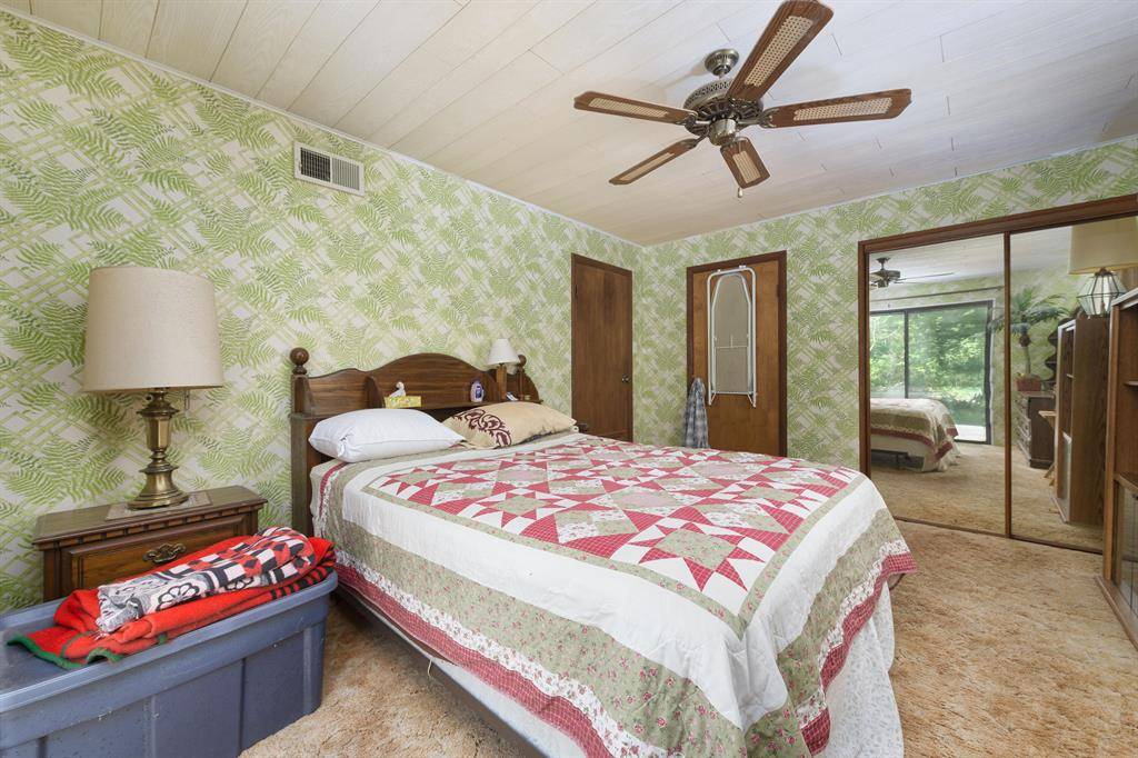 Saugatuck Twp, MI 49408,2908 62nd Street