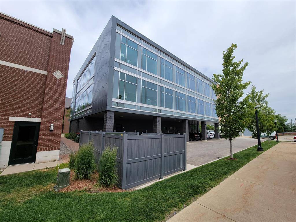 Holland, MI 49423,171 College Avenue 1st Floor