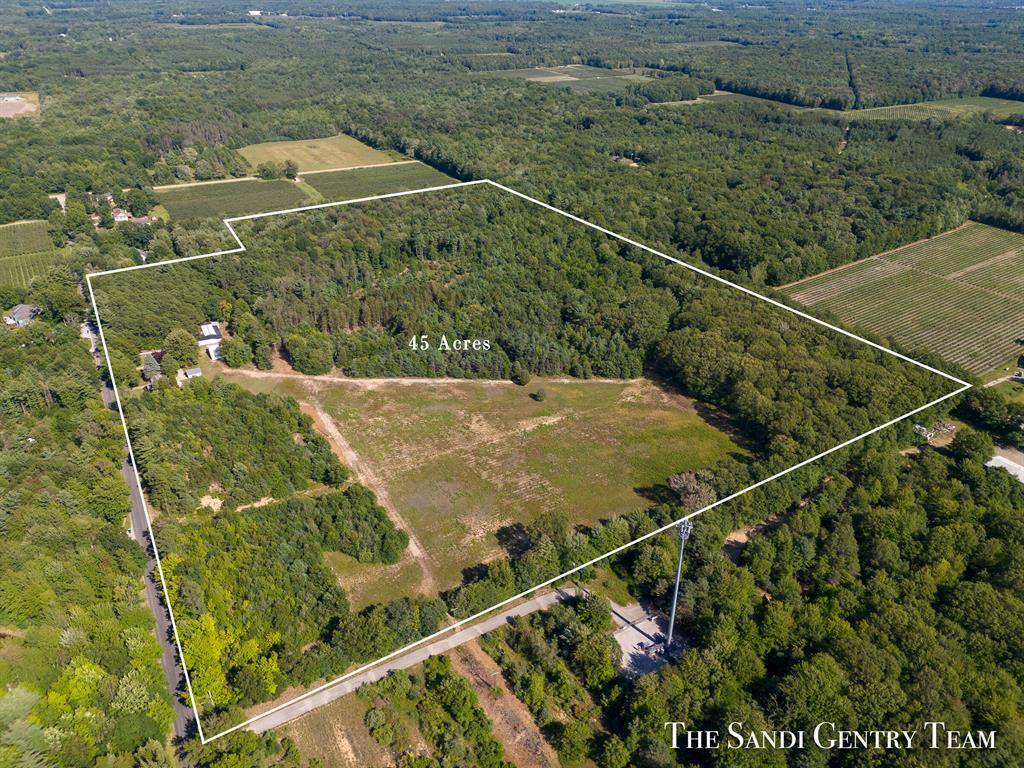 Grand Haven Twp, MI 49417,16248 Warner Street