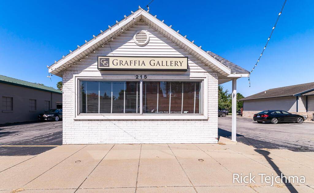 Spring Lake Vlg, MI 49456,215 W Savidge Street