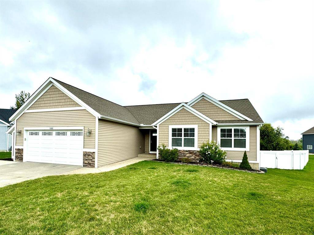 Holland, MI 49424,11455 Crestridge Court