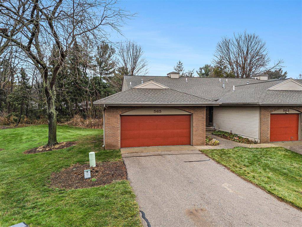 Holland, MI 49423,565 Spring Lane Drive 51