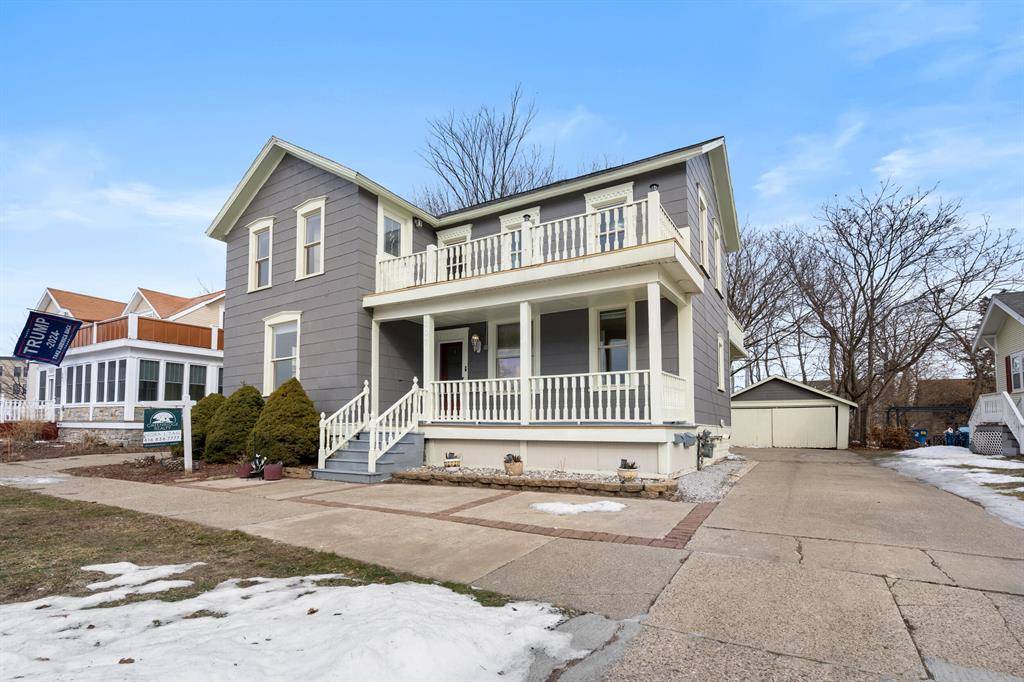Grand Haven, MI 49417,207 Elliott Avenue