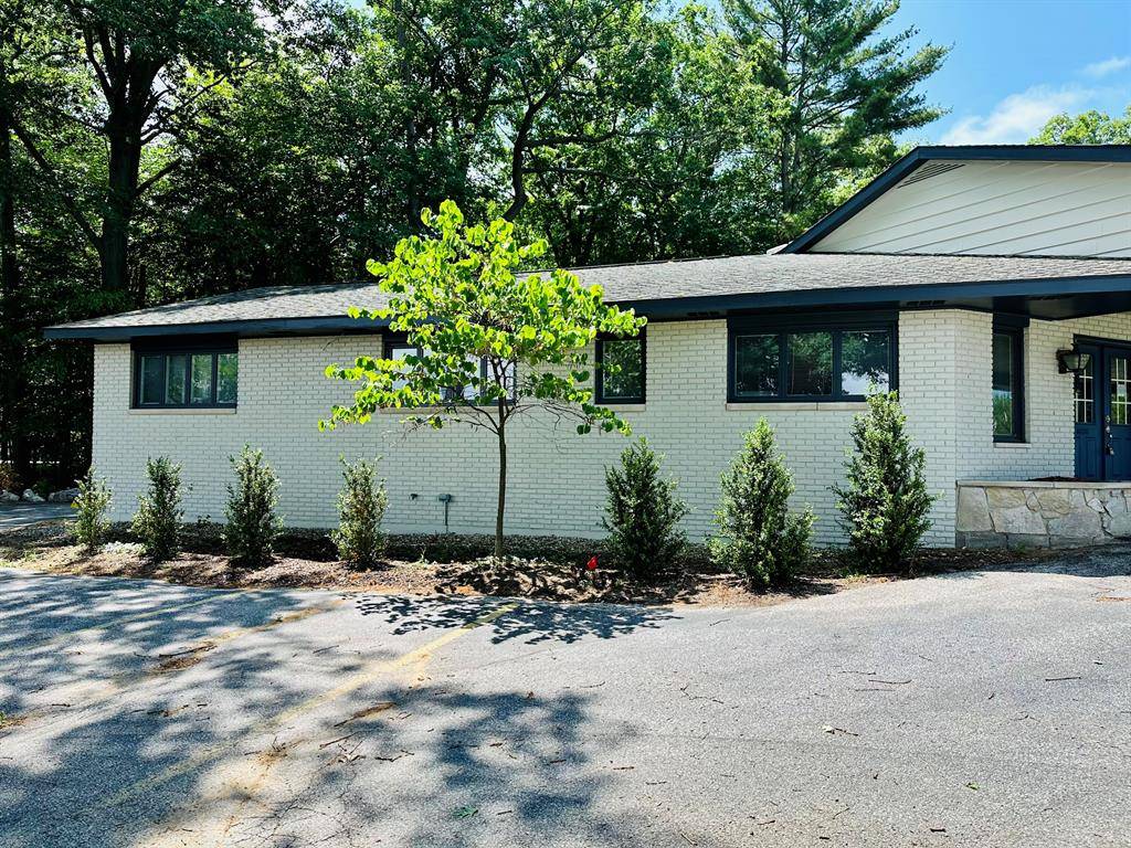 Norton Shores, MI 49441,3610 Henry Street
