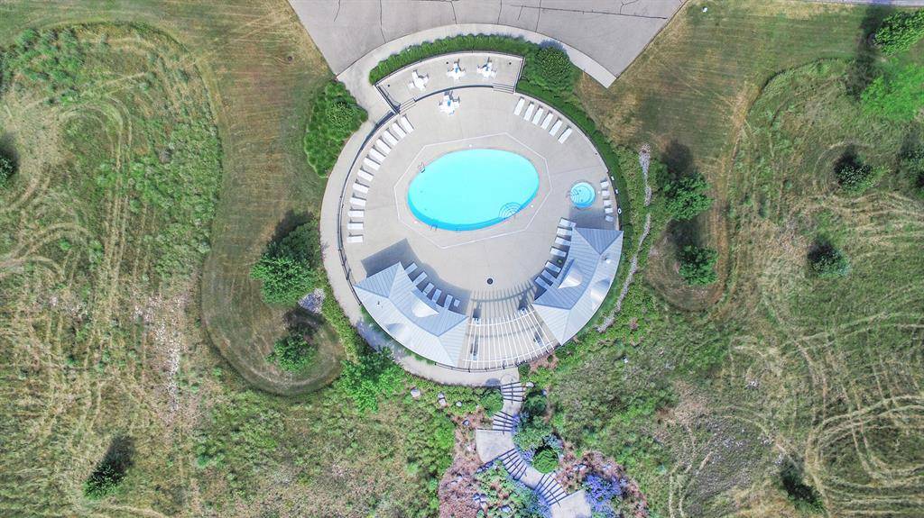 Casco Twp, MI 49090,684 Waters Edge Drive 14