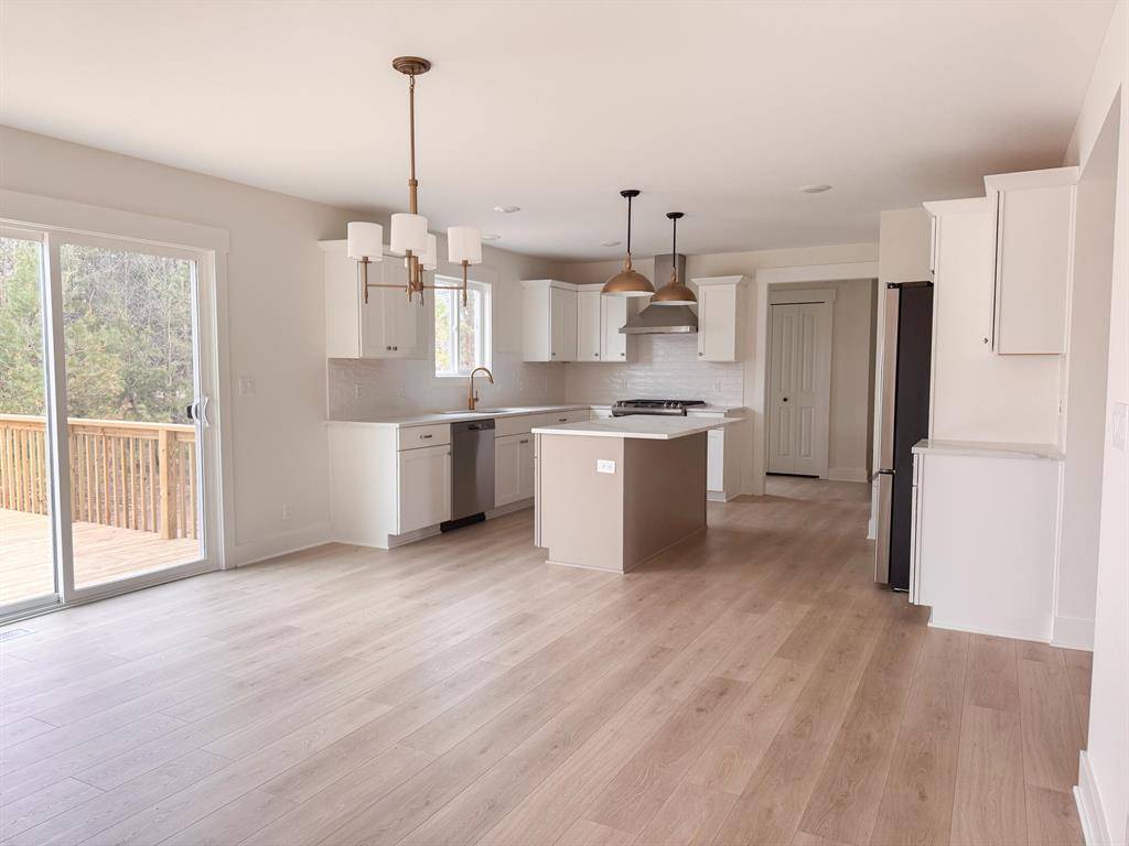 Holland Twp, MI 49424,3172 Timberpine Avenue