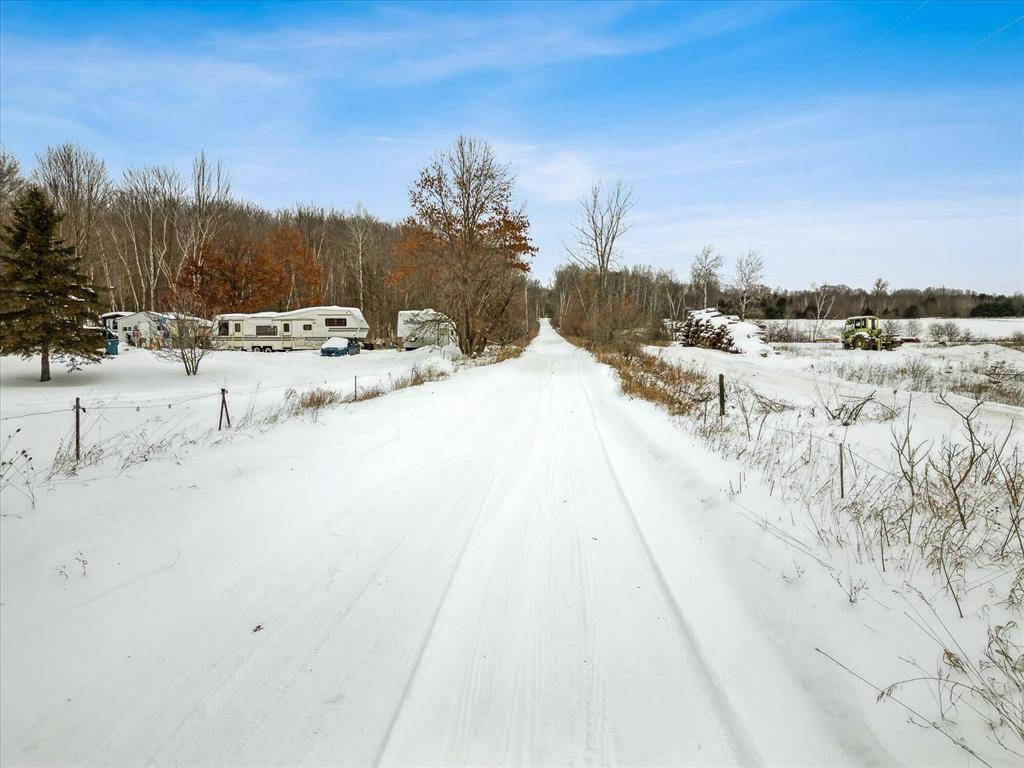 Harrison, MI 48625,E Cranberry Lake Road