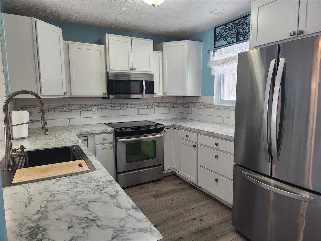 Muskegon, MI 49441,1369 Creek Drive Modifier: A