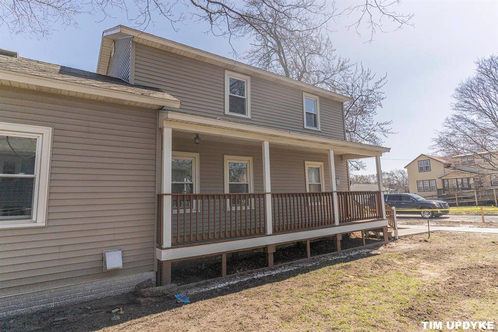 Grand Haven, MI 49417,825 Pennoyer Avenue