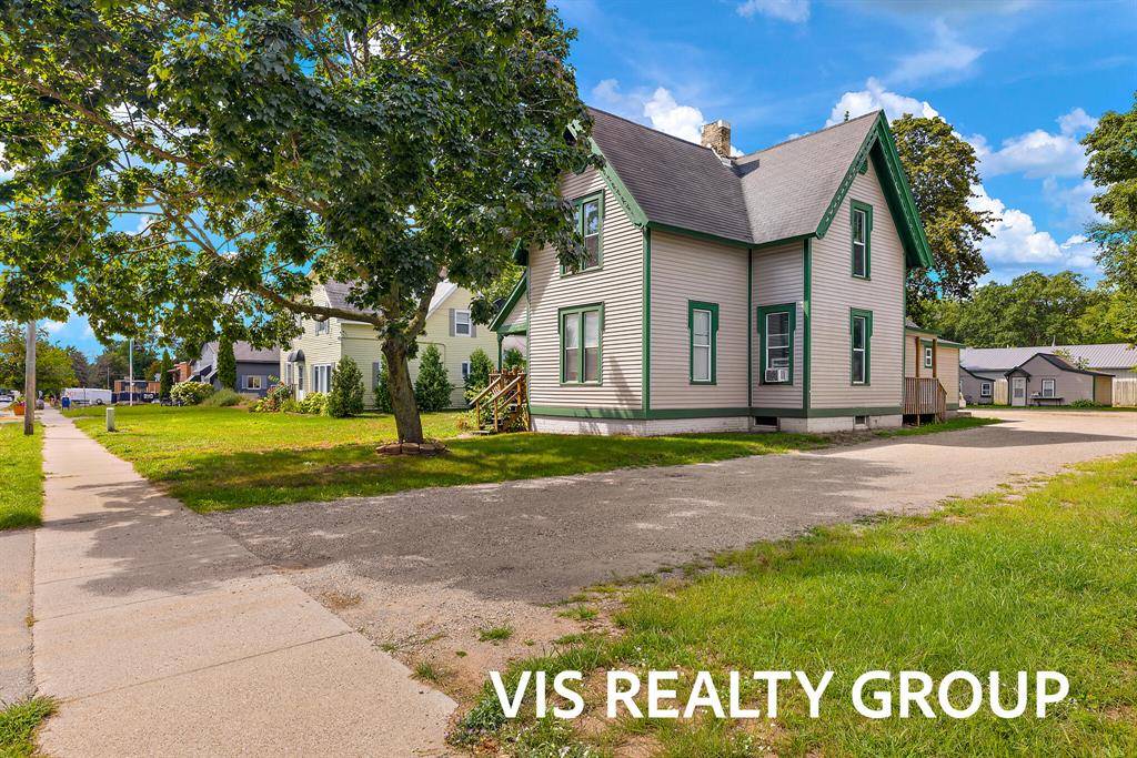 Fruitport Vlg, MI 49415,83 N. 3rd Avenue