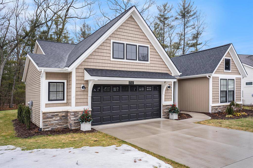 Spring Lake Twp, MI 49456,17547 Winged Foot Court
