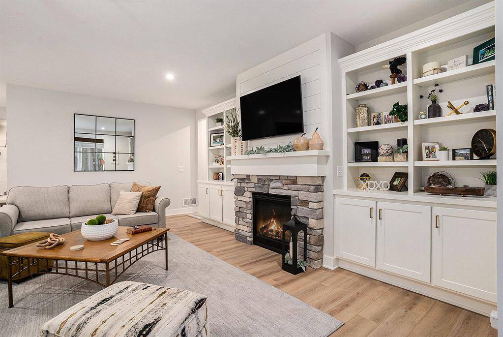 Spring Lake Twp, MI 49456,17547 Winged Foot Court