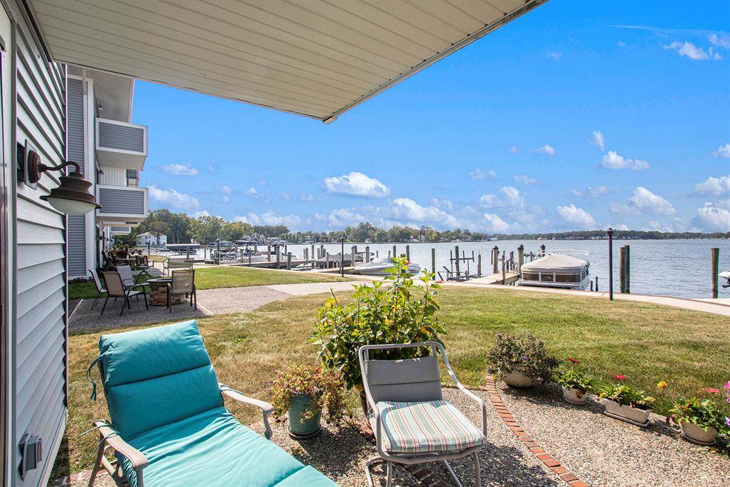 Spring Lake Vlg, MI 49456,400 Lakeview Court 1A