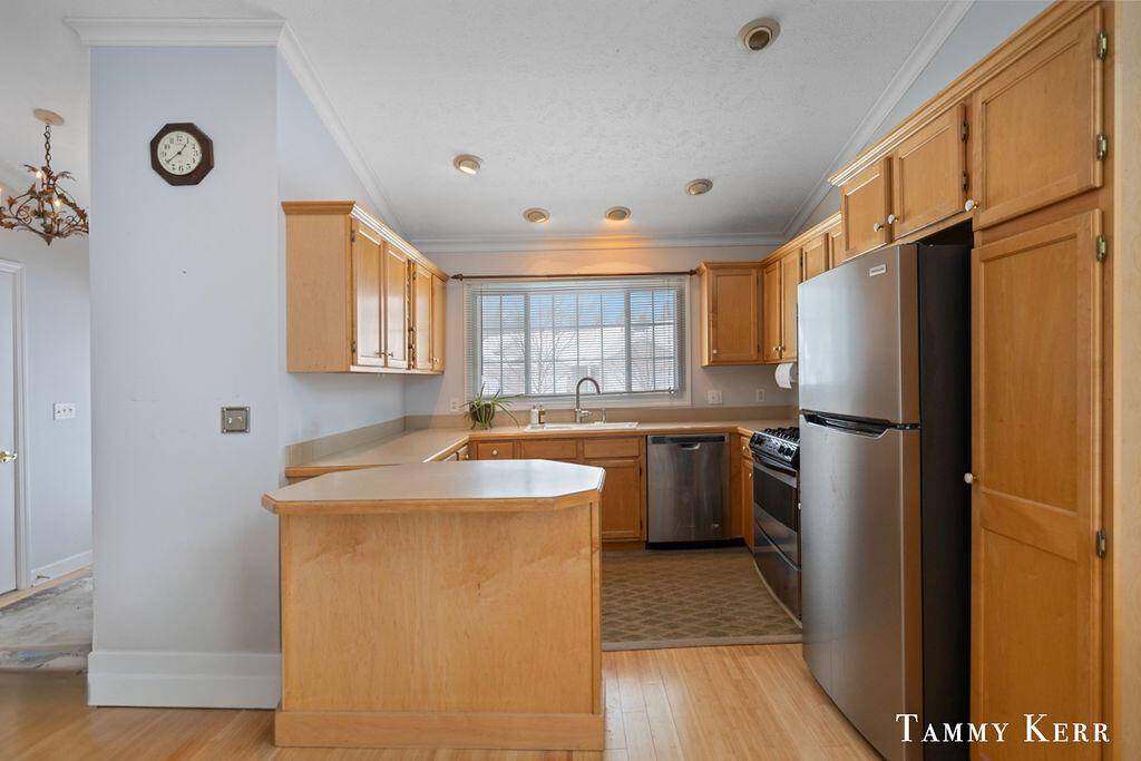 Douglas Vllg, MI 49406,433 Amity Street 3