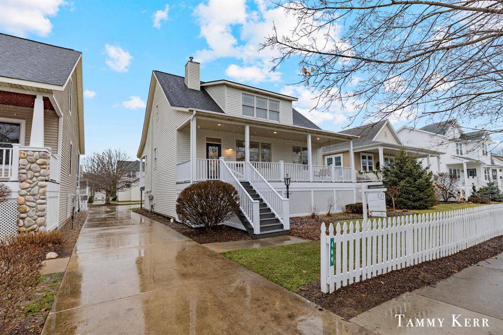Douglas Vllg, MI 49406,469 Summer Grove Drive 58