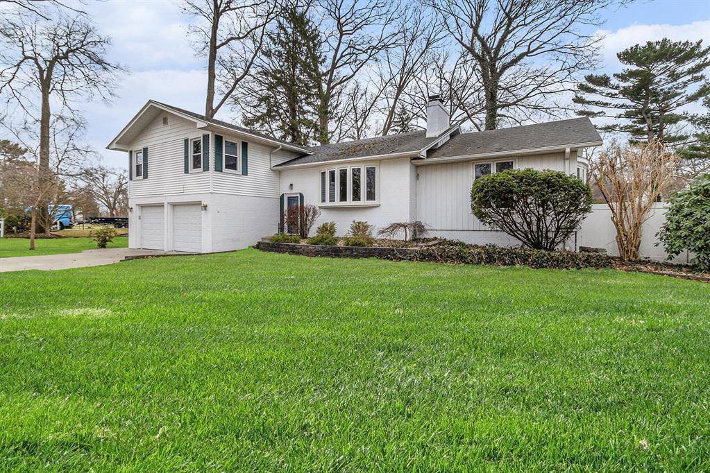 North Muskegon, MI 49445,815 Plymouth Drive