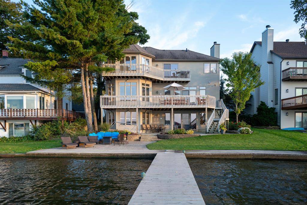 Park Twp, MI 49423,1761 South Shore Drive