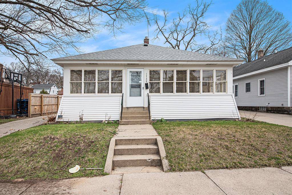 Grand Rapids, MI 49507,1728 Newark Avenue SE