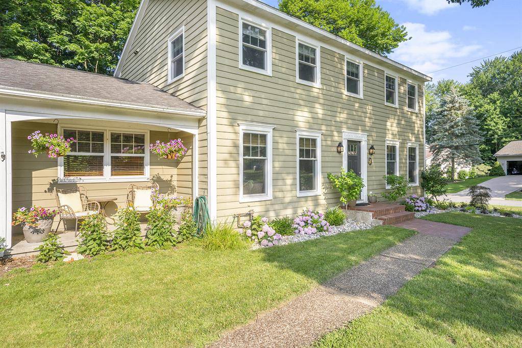 Spring Lake Twp, MI 49456,16242 Woodcrest Drive