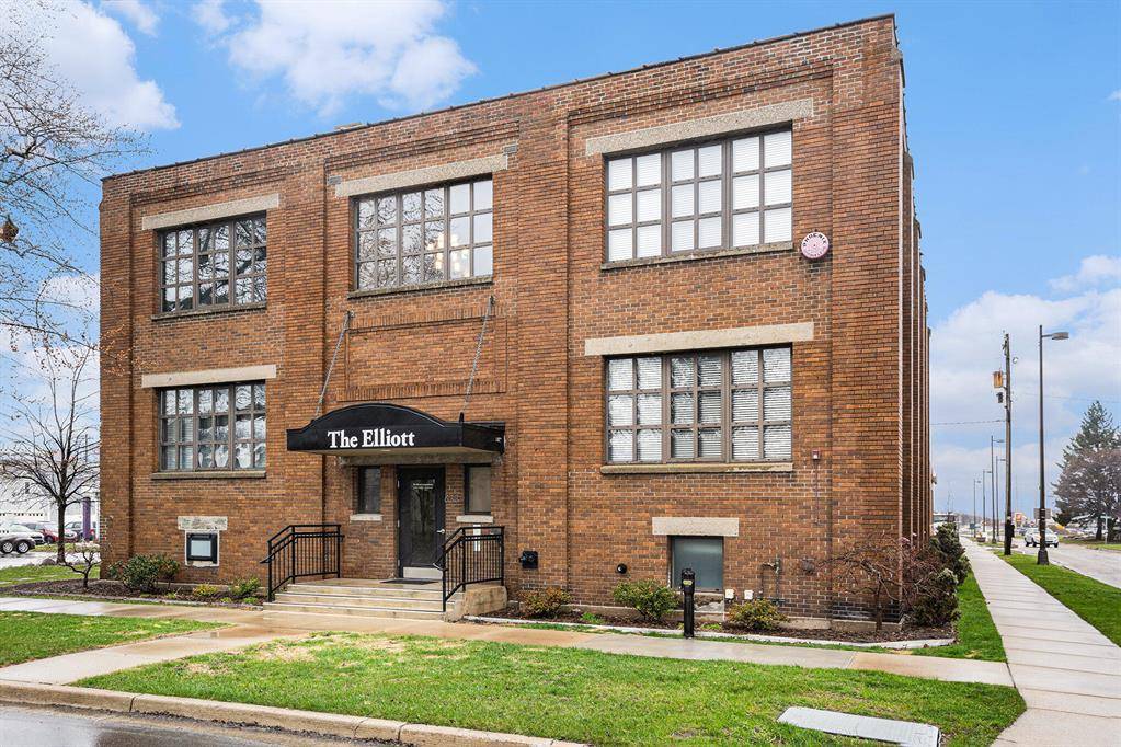 Grand Haven, MI 49417,633 Elliott Avenue 7
