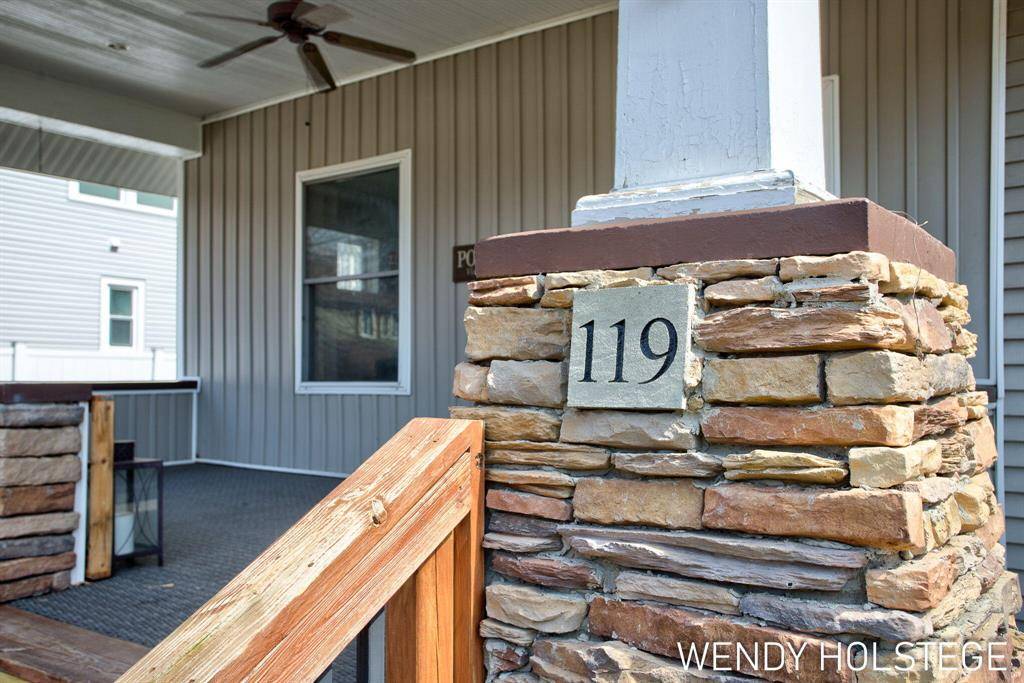 Zeeland, MI 49464,119 S Centennial Street
