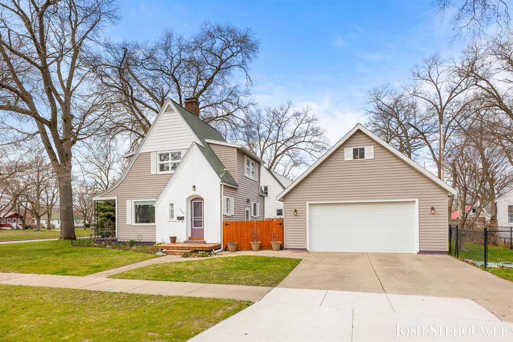 Muskegon, MI 49441,2288 Meurer Court