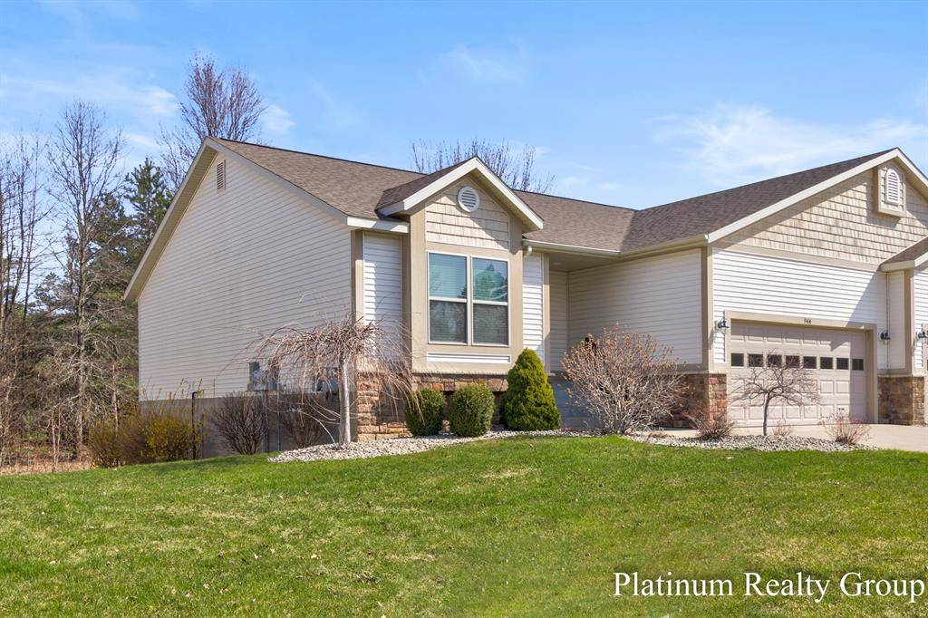 Norton Shores, MI 49441,944 N Sandalwood Circle 26