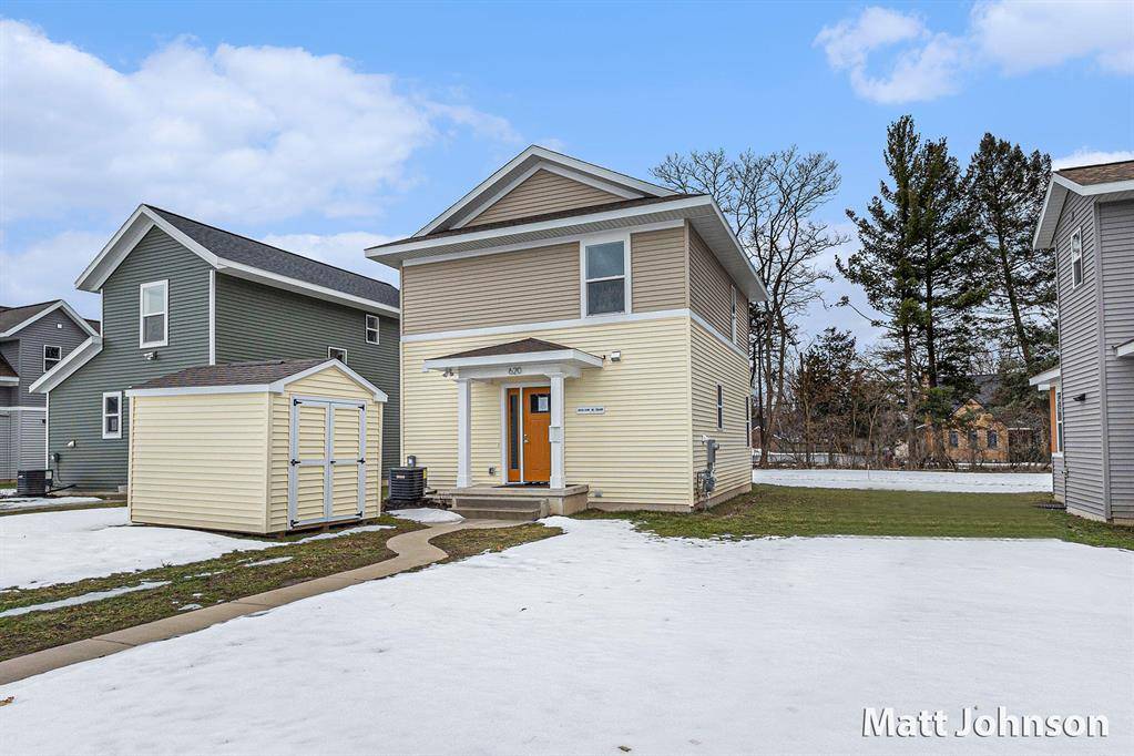 Grand Rapids, MI 49507,2098 Linden Avenue SE