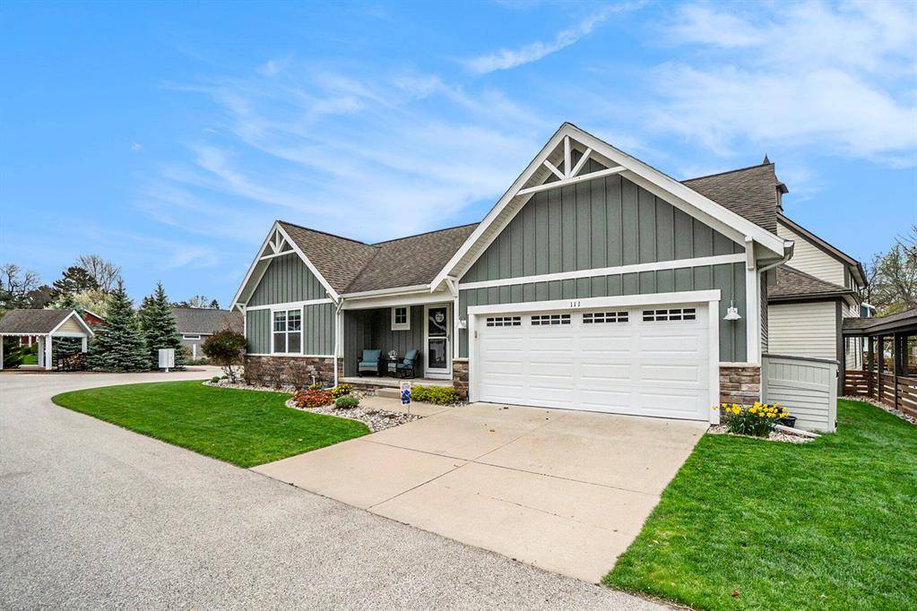 Spring Lake Vlg, MI 49456,111 Lillybells Court