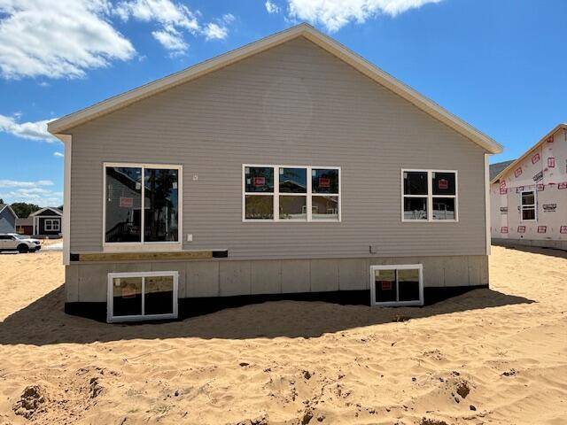 Fruitport Twp, MI 49444,2498 Gray Wolf Way