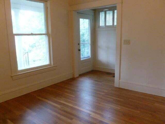 Grand Rapids, MI 49503,117 NE Leonard