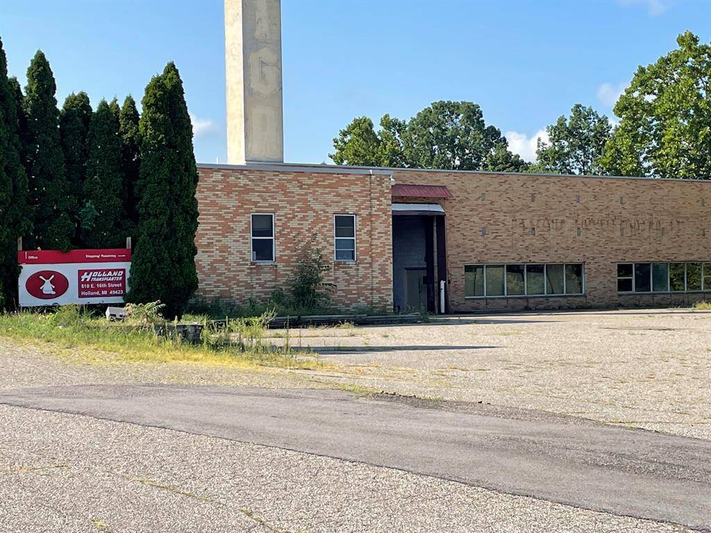 Holland, MI 49423,510 E 16th Street 200