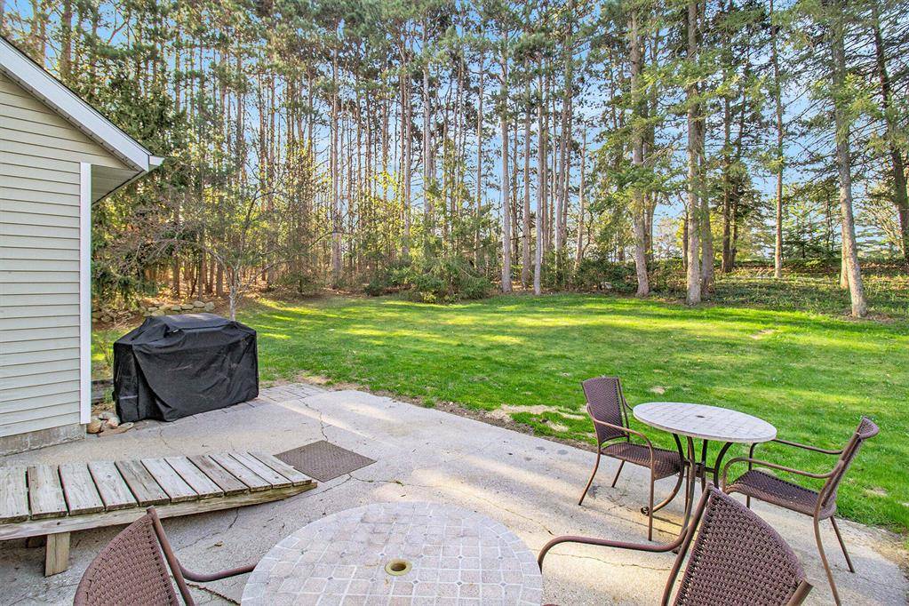 Shelby Twp, MI 49446,2335 Pine Grove Drive