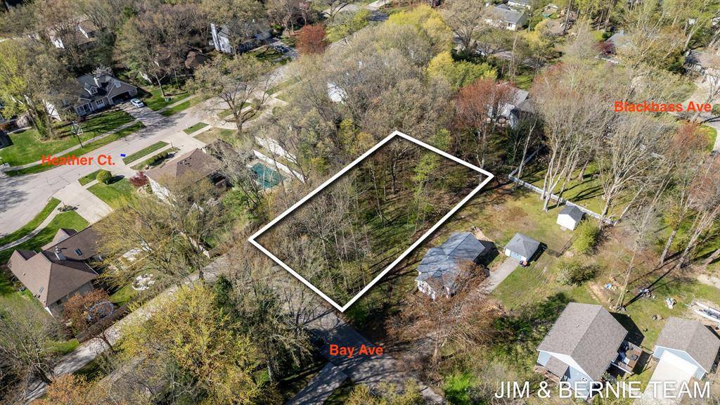 Holland, MI 49423,648 Bay Avenue