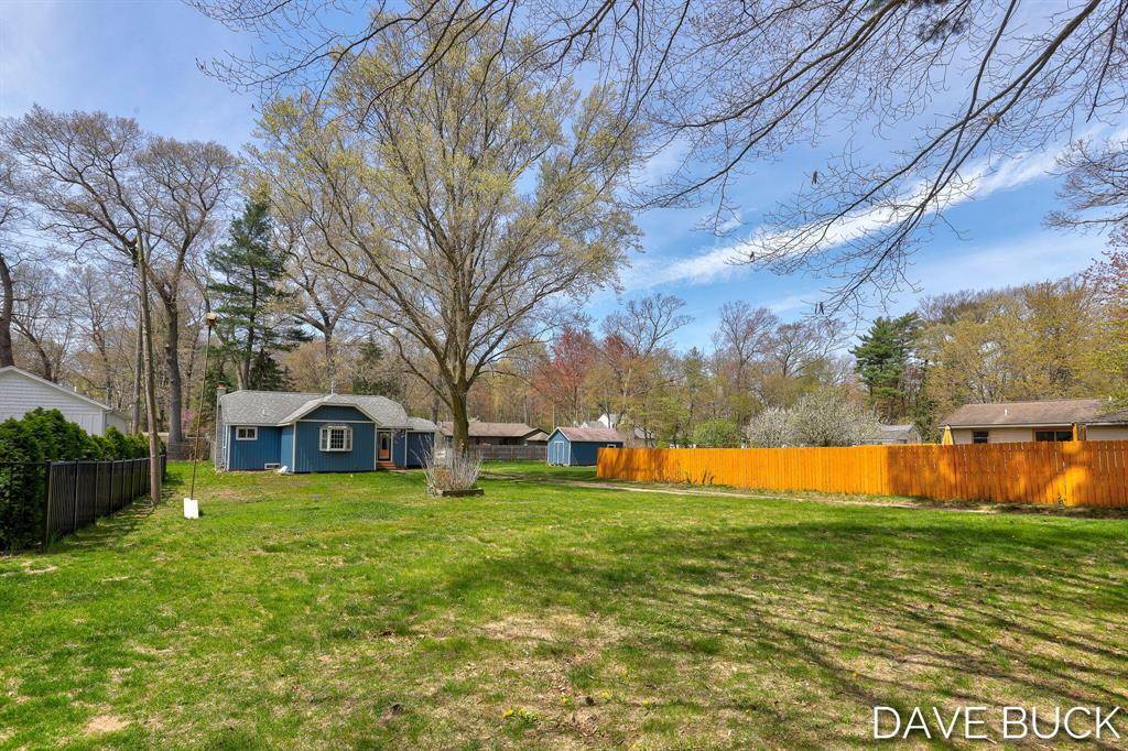 Spring Lake Twp, MI 49456,15242 152nd Avenue