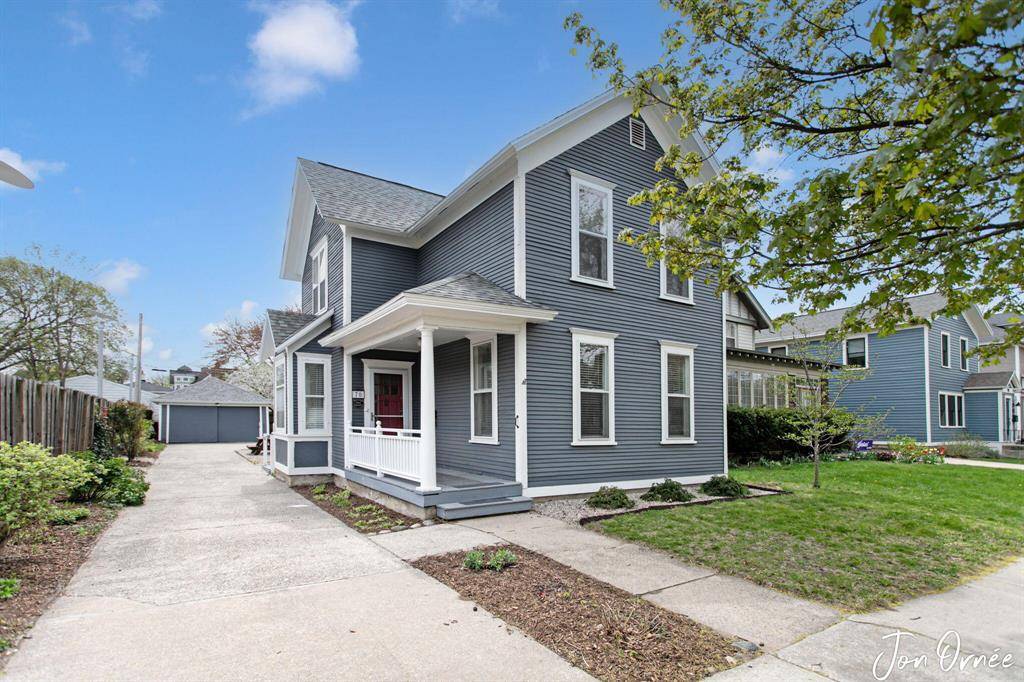 Holland, MI 49423,70 W 12th Street