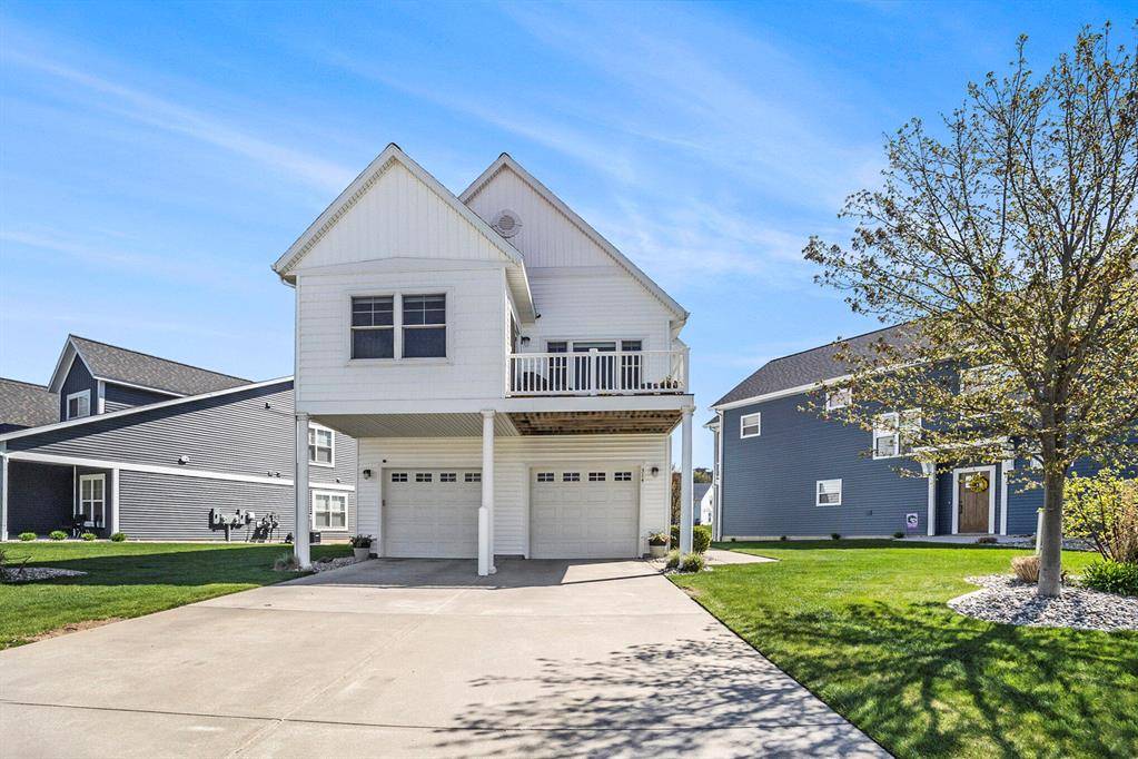 Muskegon, MI 49440,314 Terrace Point Circle