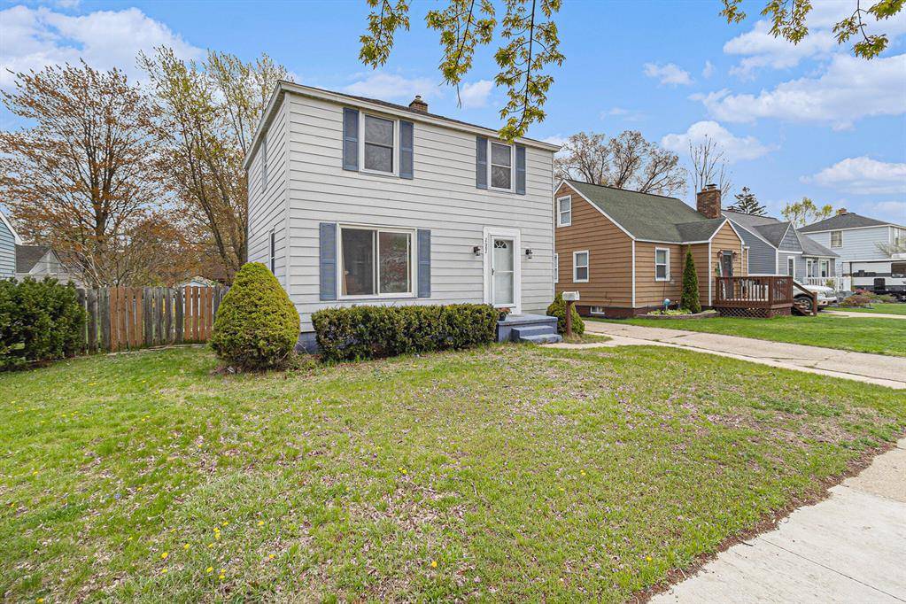 Norton Shores, MI 49441,2682 Pinehurst Road