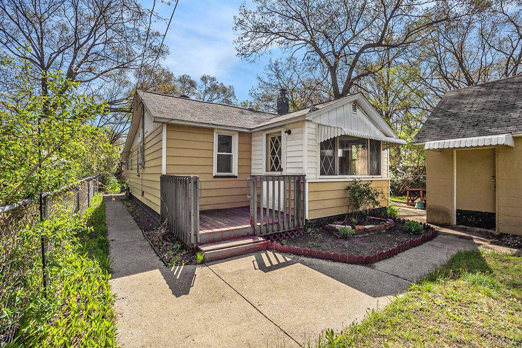 Norton Shores, MI 49444,2698 Roberts Street